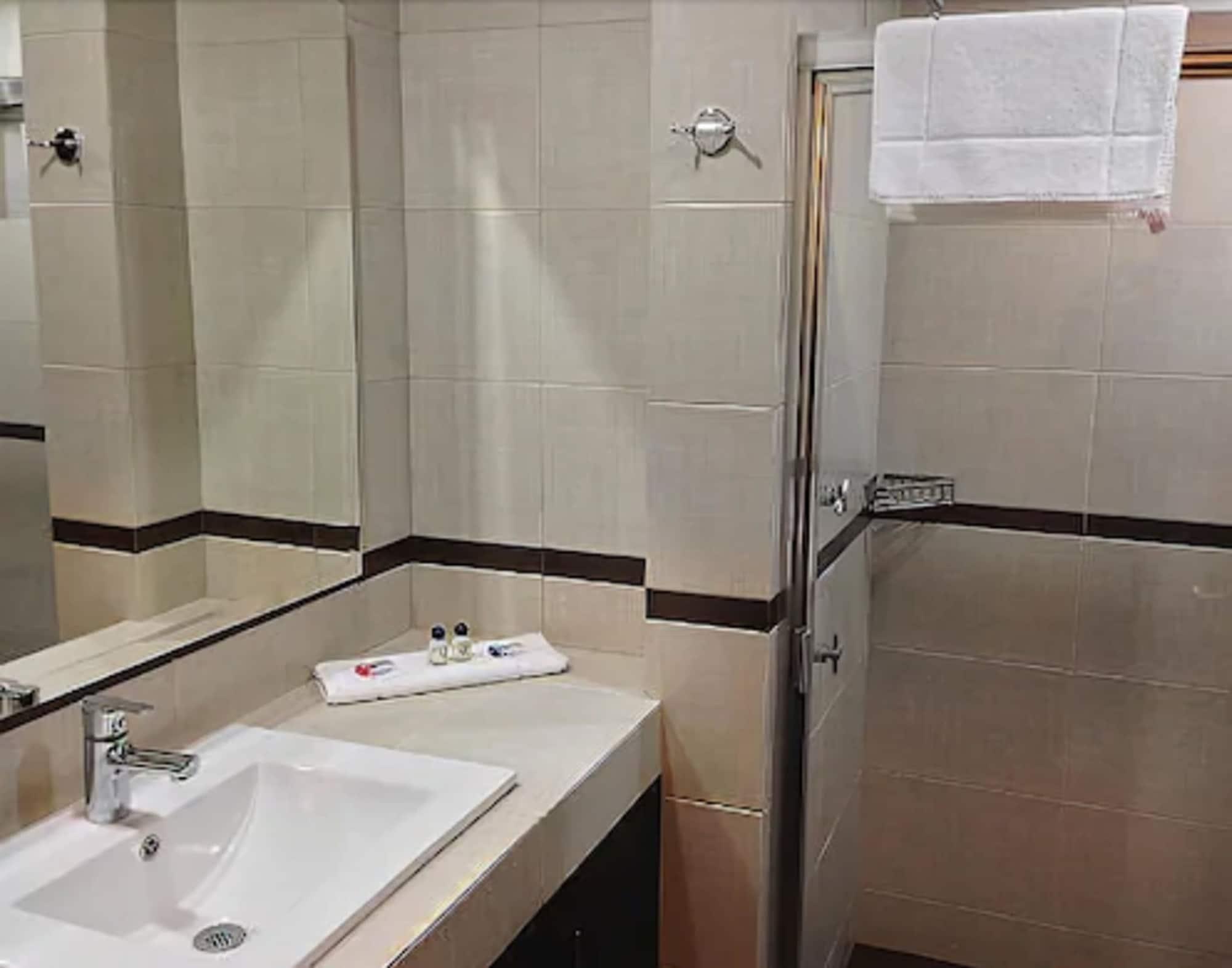 Hotel Victoria Inn San Juan del Río Esterno foto